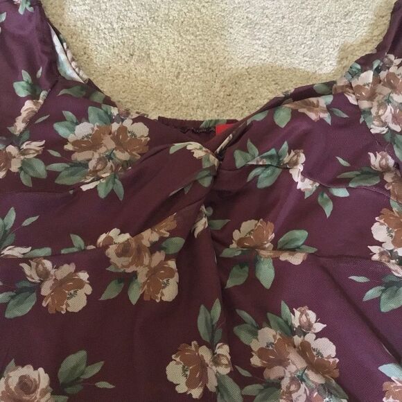 Guess Nicole Floral Mesh Bodysuit - Picture 6 of 12